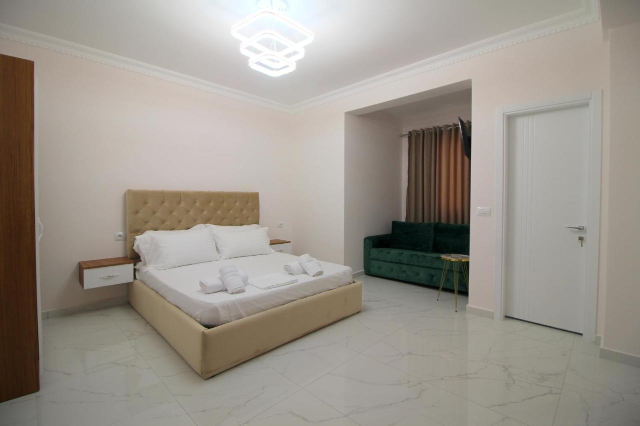 Golden Hill Ksamil Hotel Eksteriør billede