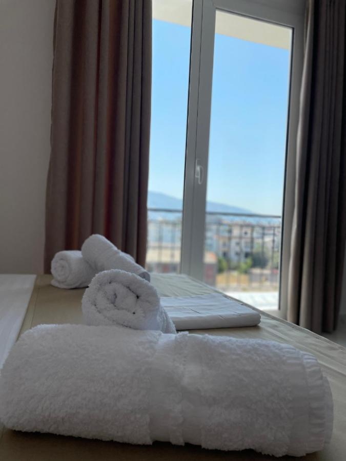 Golden Hill Ksamil Hotel Eksteriør billede